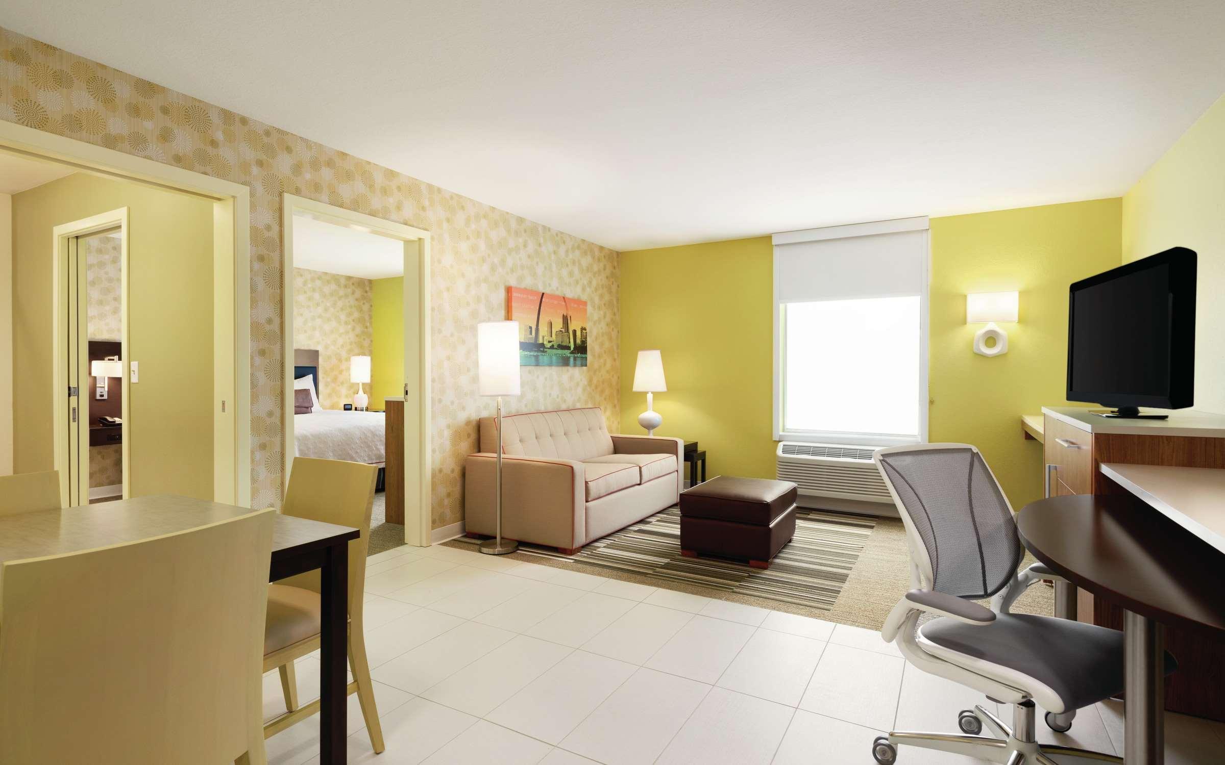 Home2 Suites St. Louis / Forest Park Richmond Heights Exteriör bild