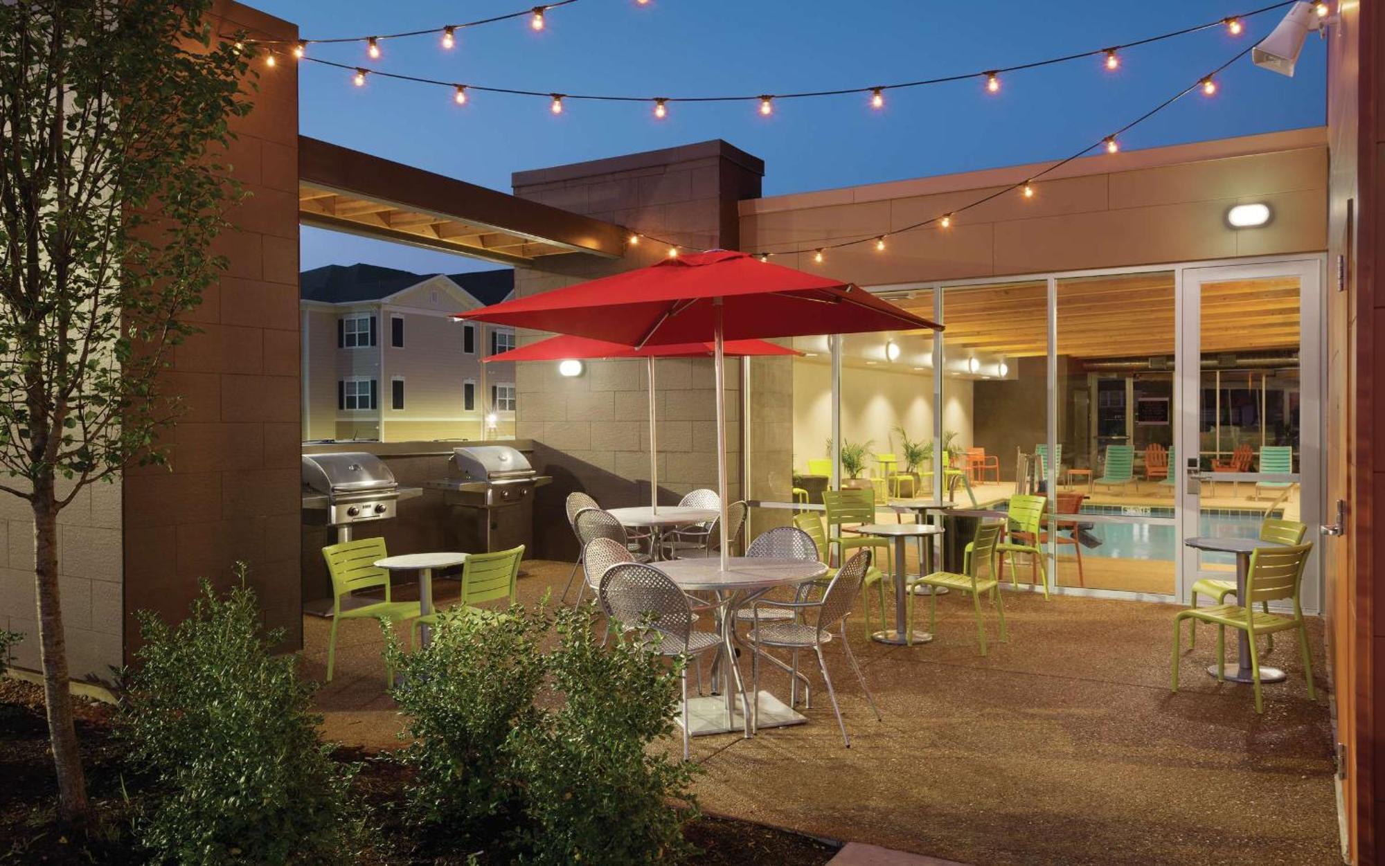 Home2 Suites St. Louis / Forest Park Richmond Heights Exteriör bild